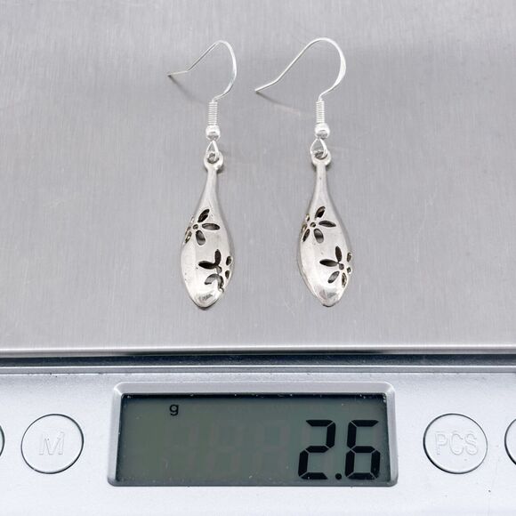 Vintage Sterling Silver 925 Floral Cutout Dangle Earrings - Picture 6 of 6